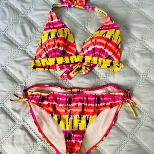 Mudd Push Up Tie Dye Bikini